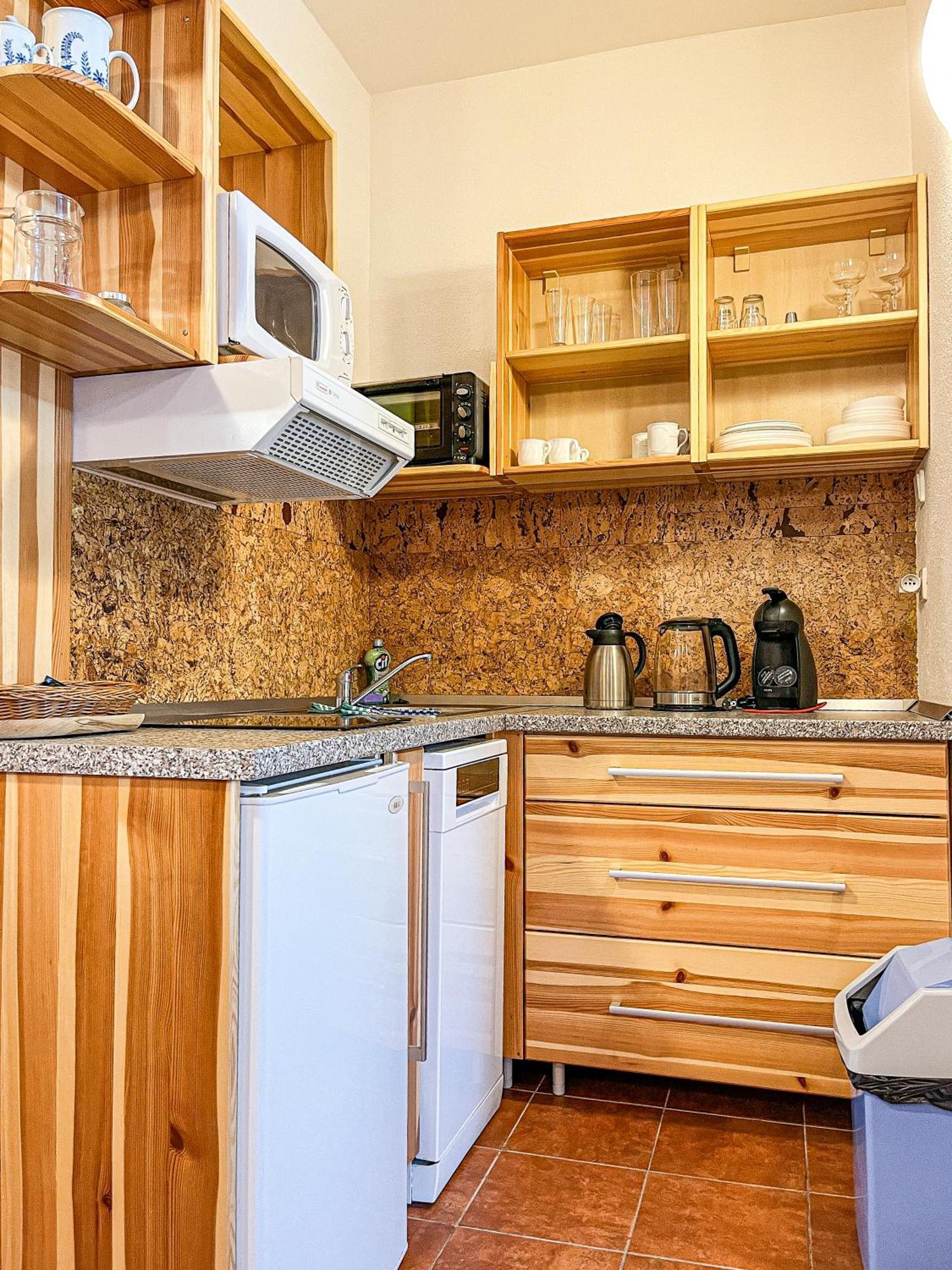 Apartmany Jasna เดมานอฟสกา โดลินา ภายนอก รูปภาพ