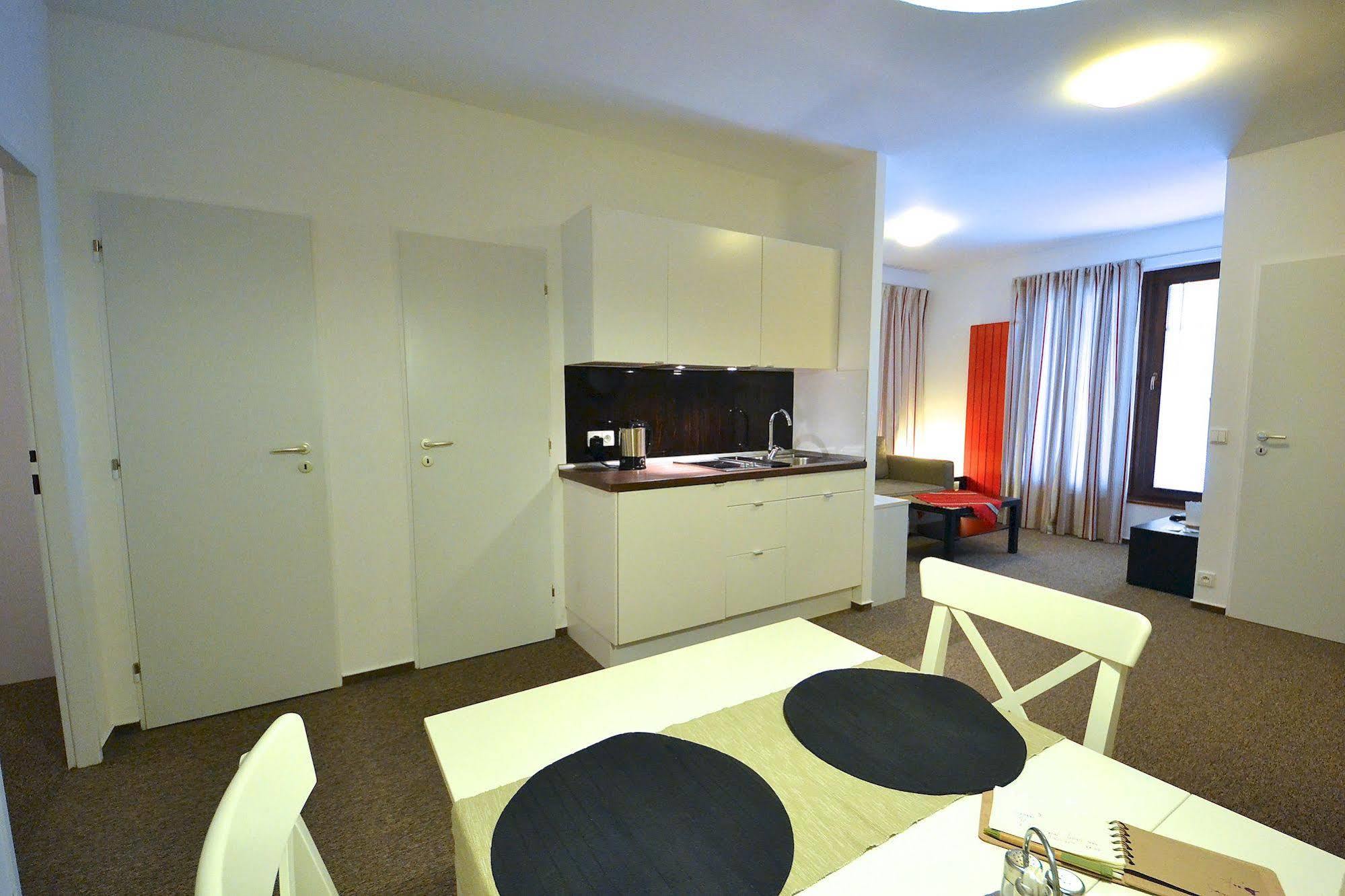 Apartmany Jasna เดมานอฟสกา โดลินา ภายนอก รูปภาพ