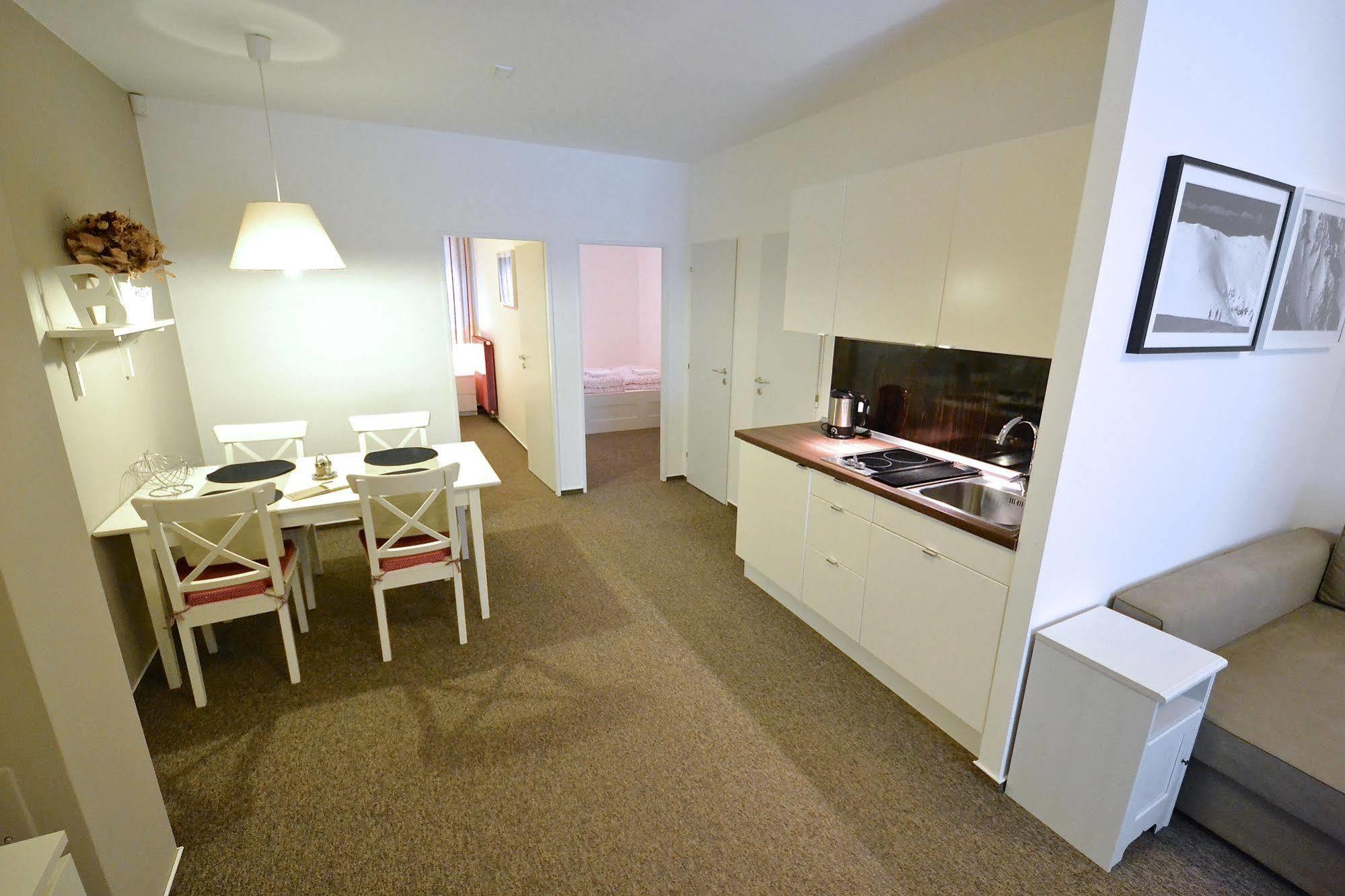 Apartmany Jasna เดมานอฟสกา โดลินา ภายนอก รูปภาพ