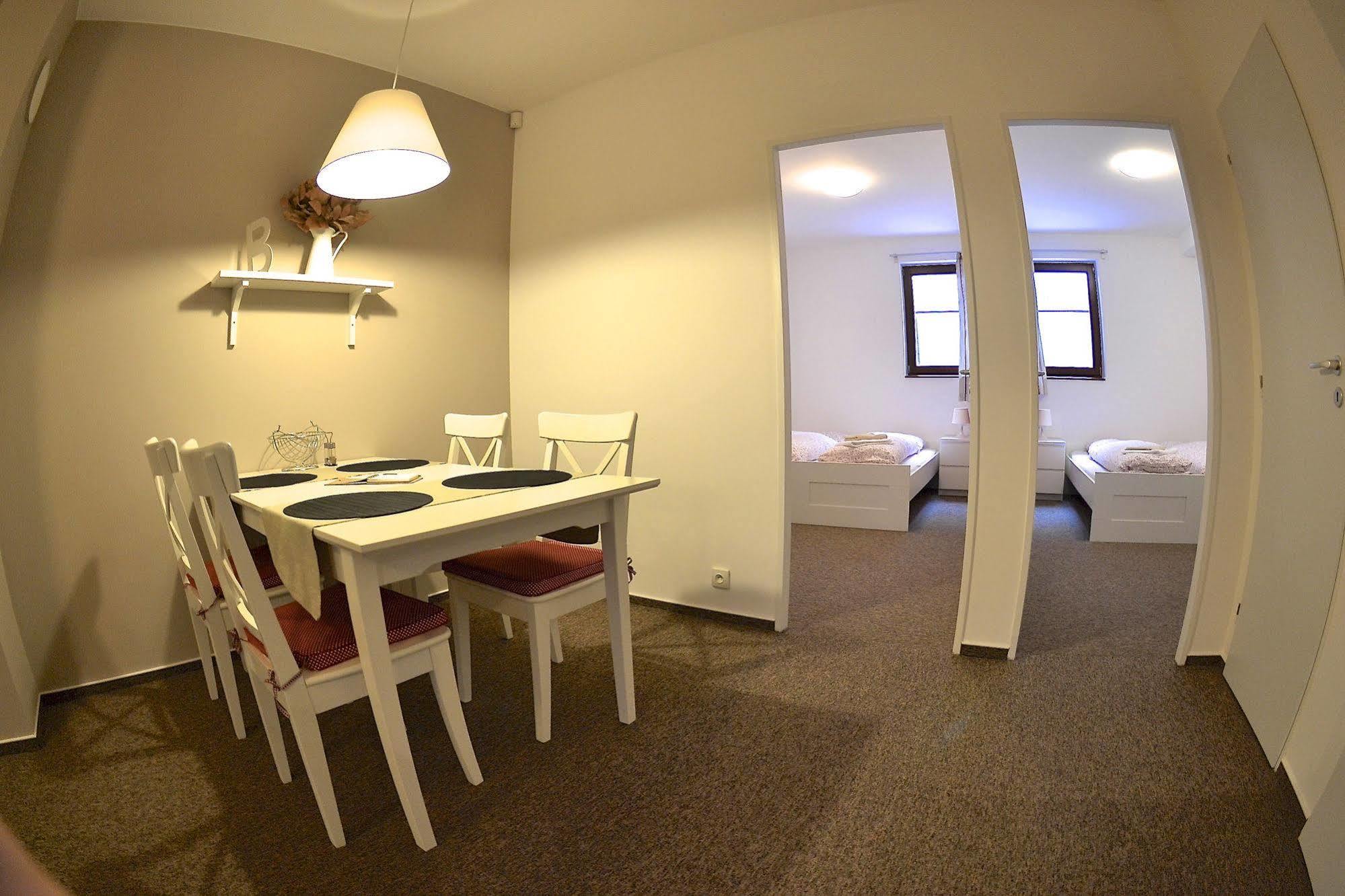 Apartmany Jasna เดมานอฟสกา โดลินา ภายนอก รูปภาพ